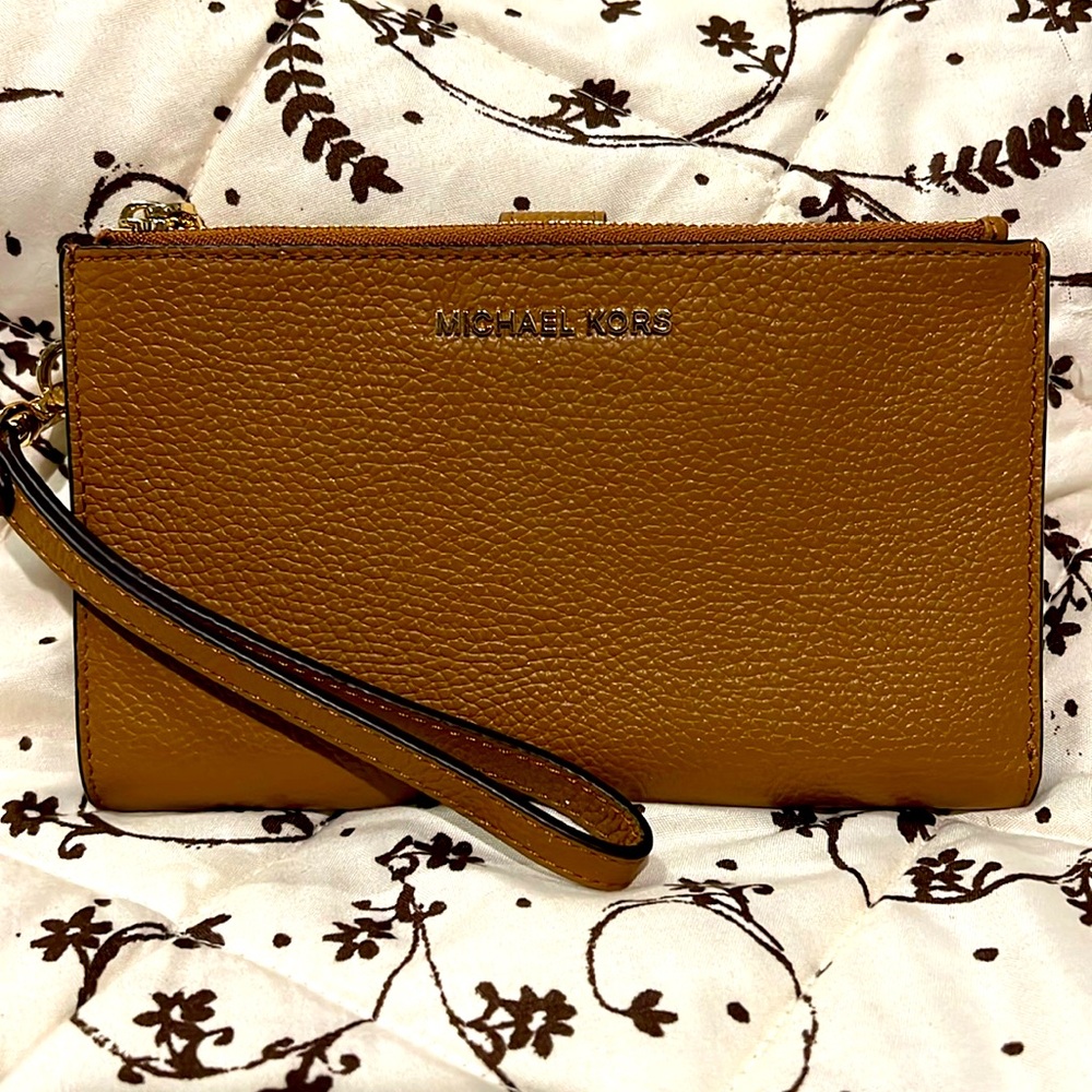 Soft, brown leather double zip Michael Kors wristlet wallet